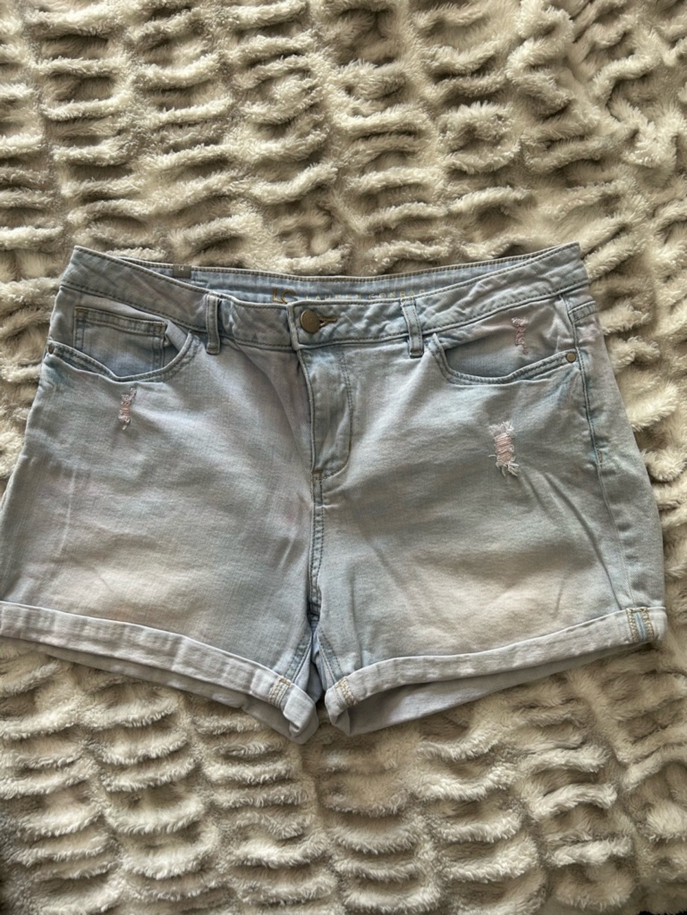 Lauren Conrad Light Wash Women's Denim Shorts - Casual Roll-Hem